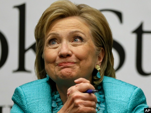 hillary-clinton-no-teeth-big-smile